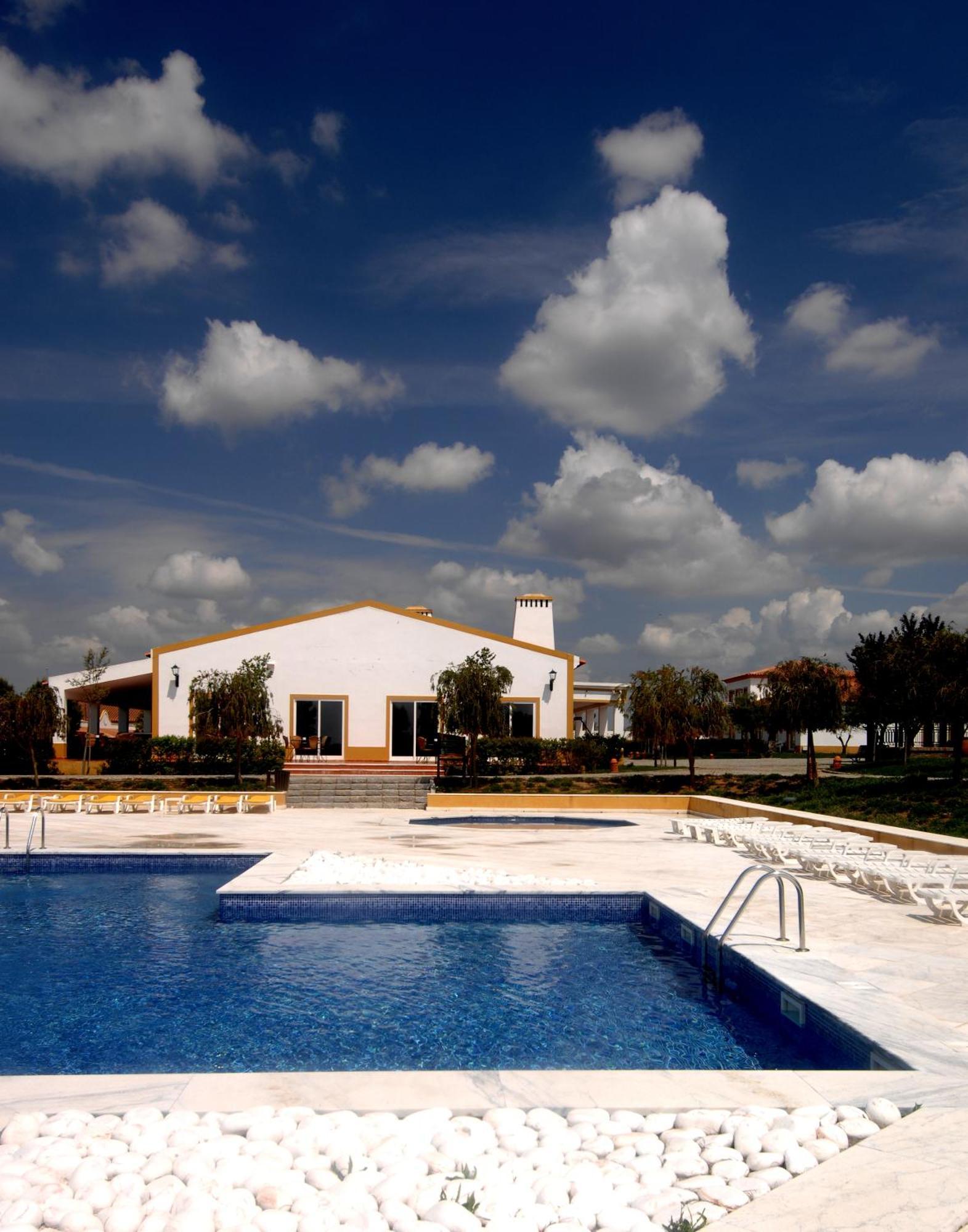 Hotel Vila Gale Alentejo Vineyard - Clube De Campo Albernoa Exterior foto